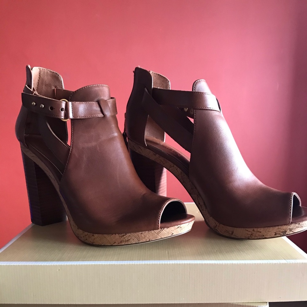 LAUREN BY RALPH LAUREN PLATFORMS